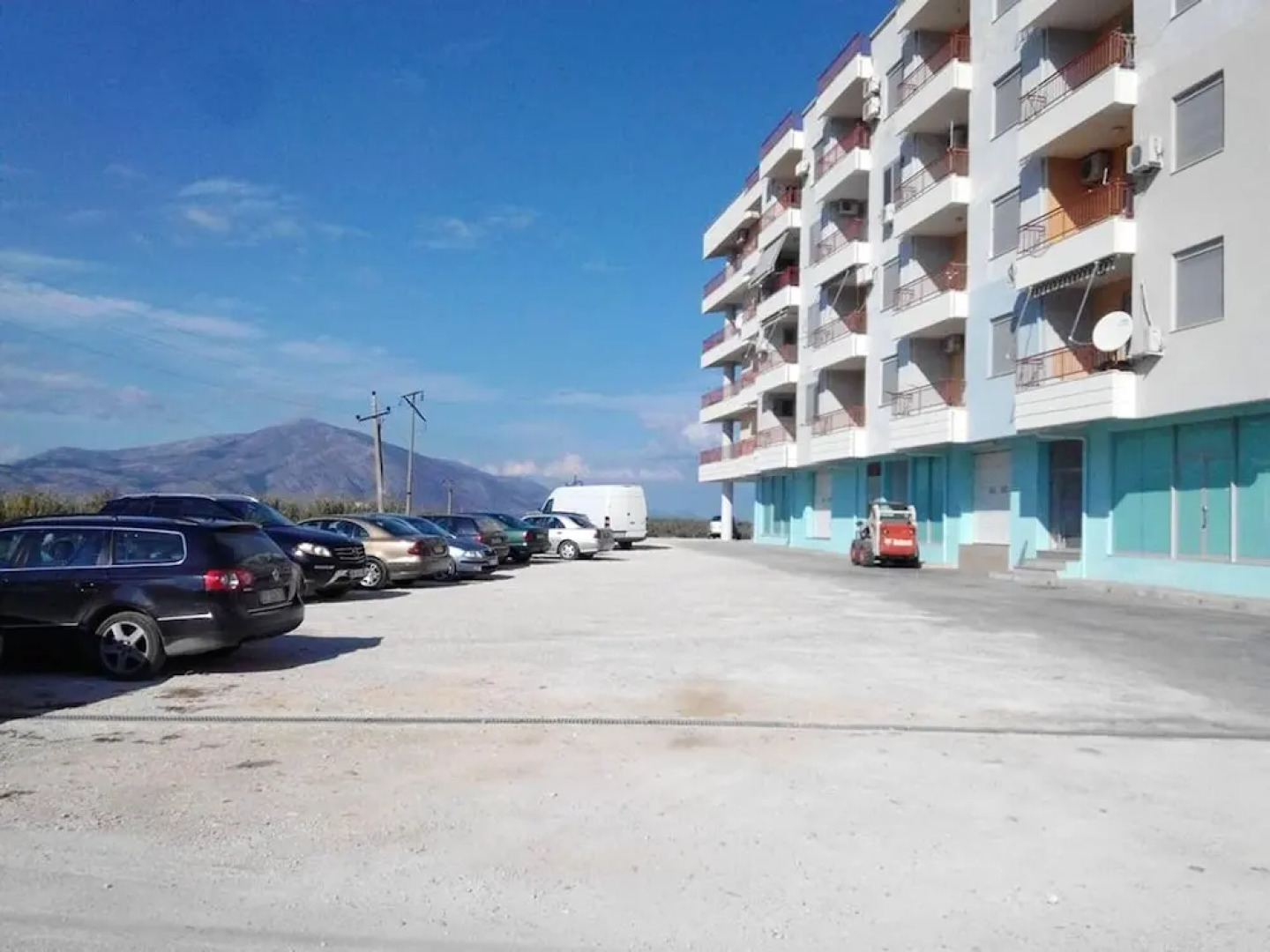 Apartment With one Bedroom in Orikum, With Wonderful sea View, Shared Pool and Balcony - Near the Beach