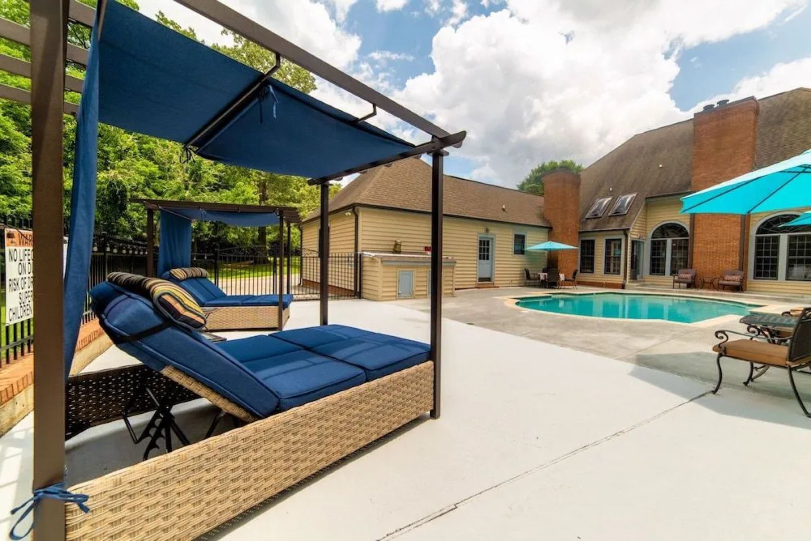 Pleasanton Courtyard B&B