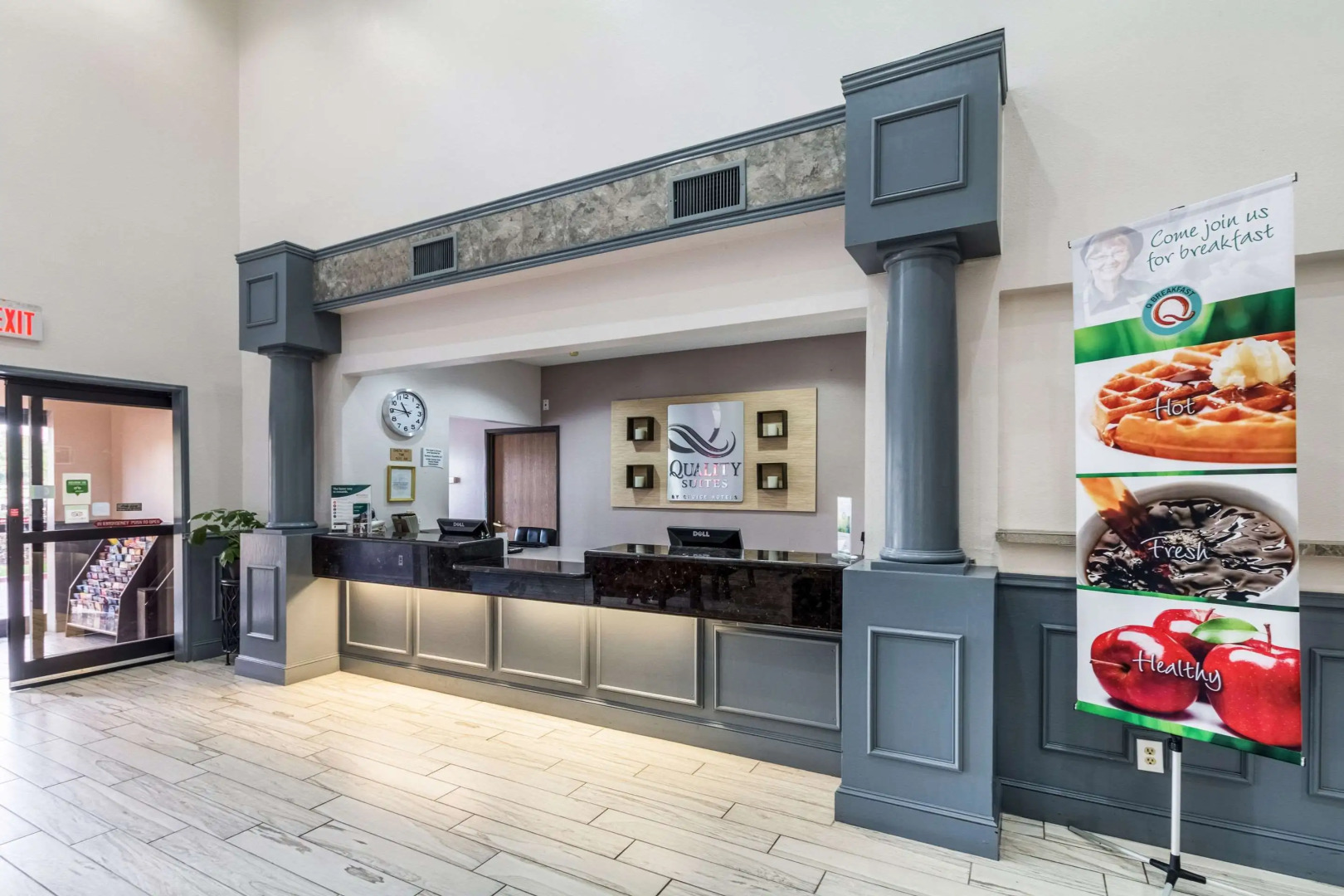 Quality Suites Burleson - Ft. Worth