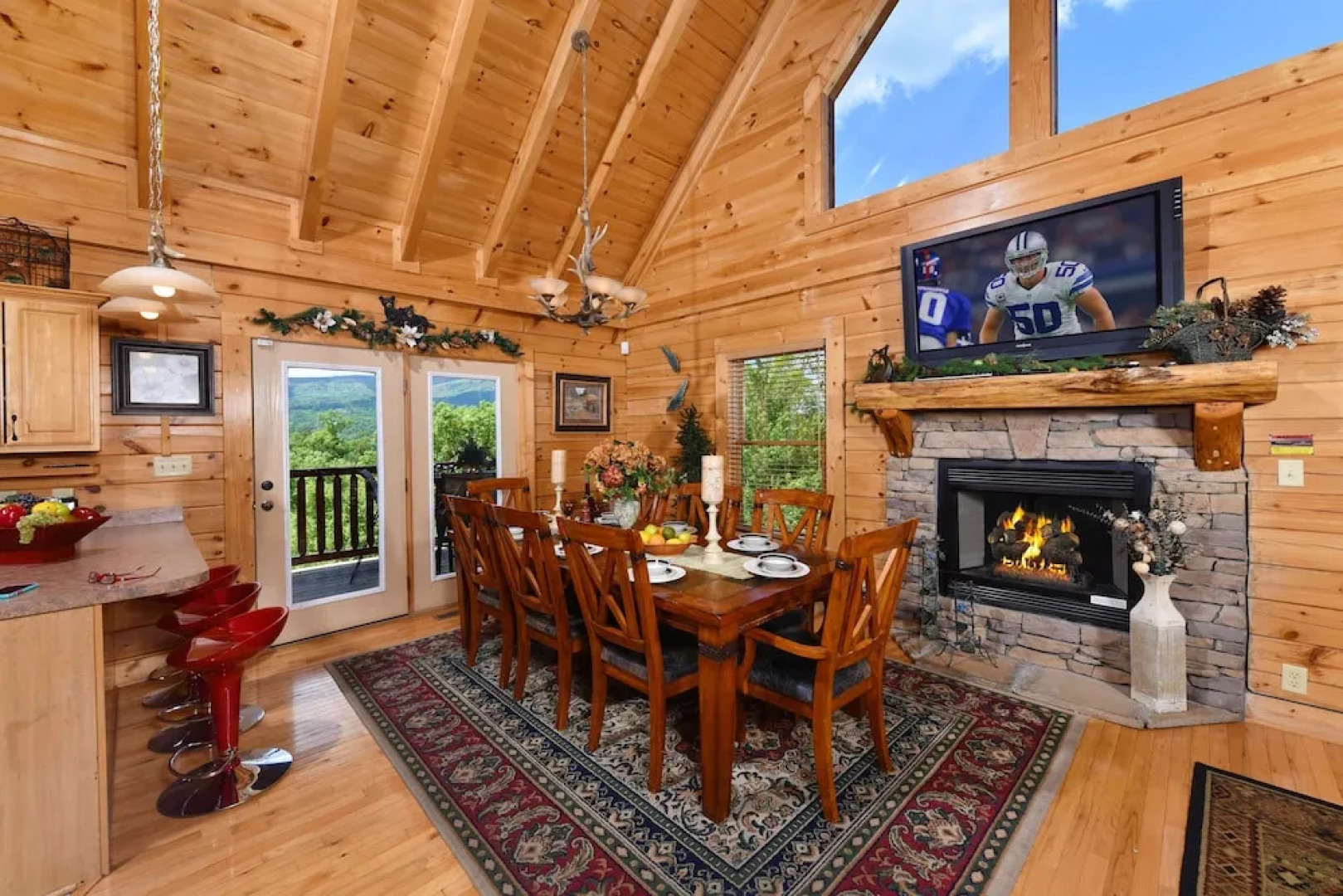 Knockin' On Heaven's Door - 5 Br cabin by RedAwning