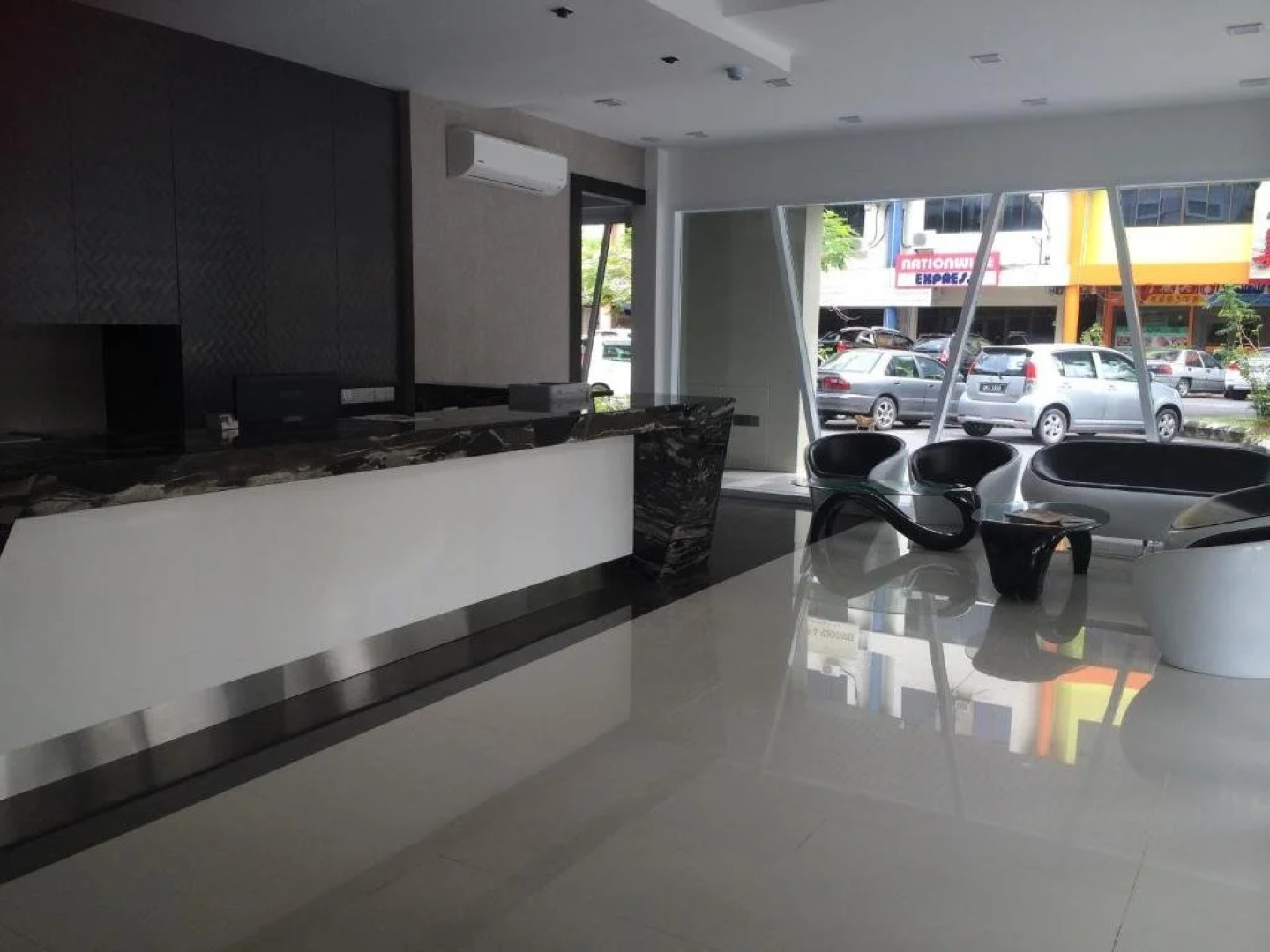 Hotel O Hong Kong Suites