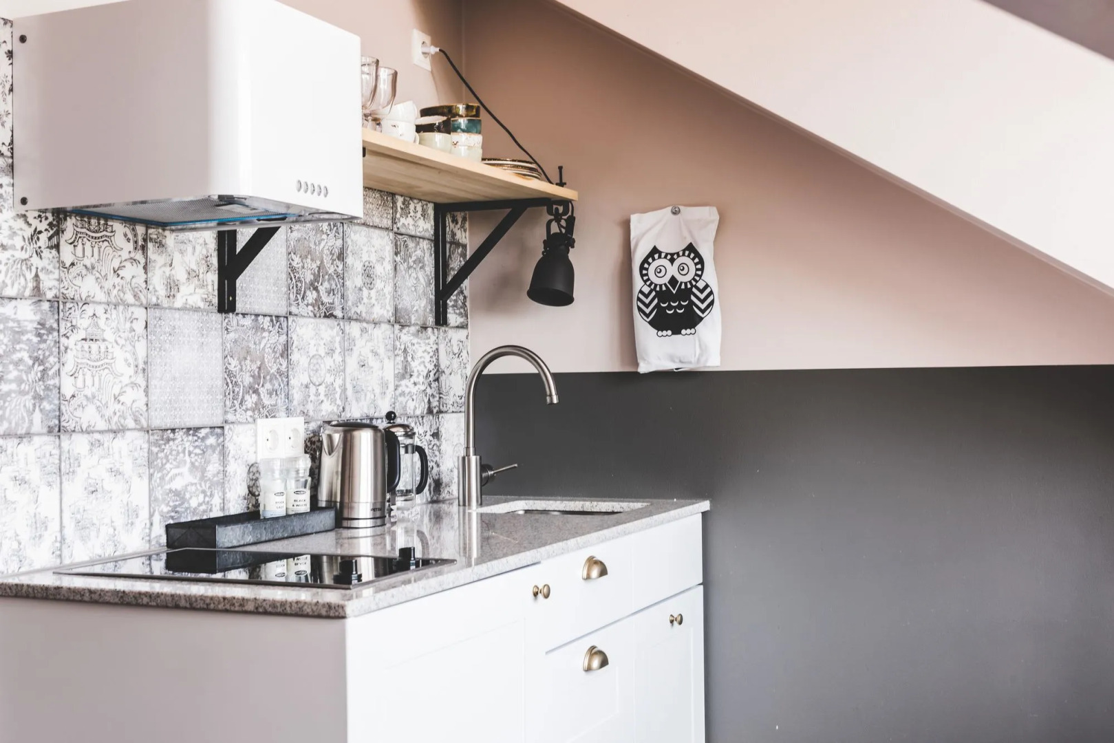 The Swan House by Heimaleiga