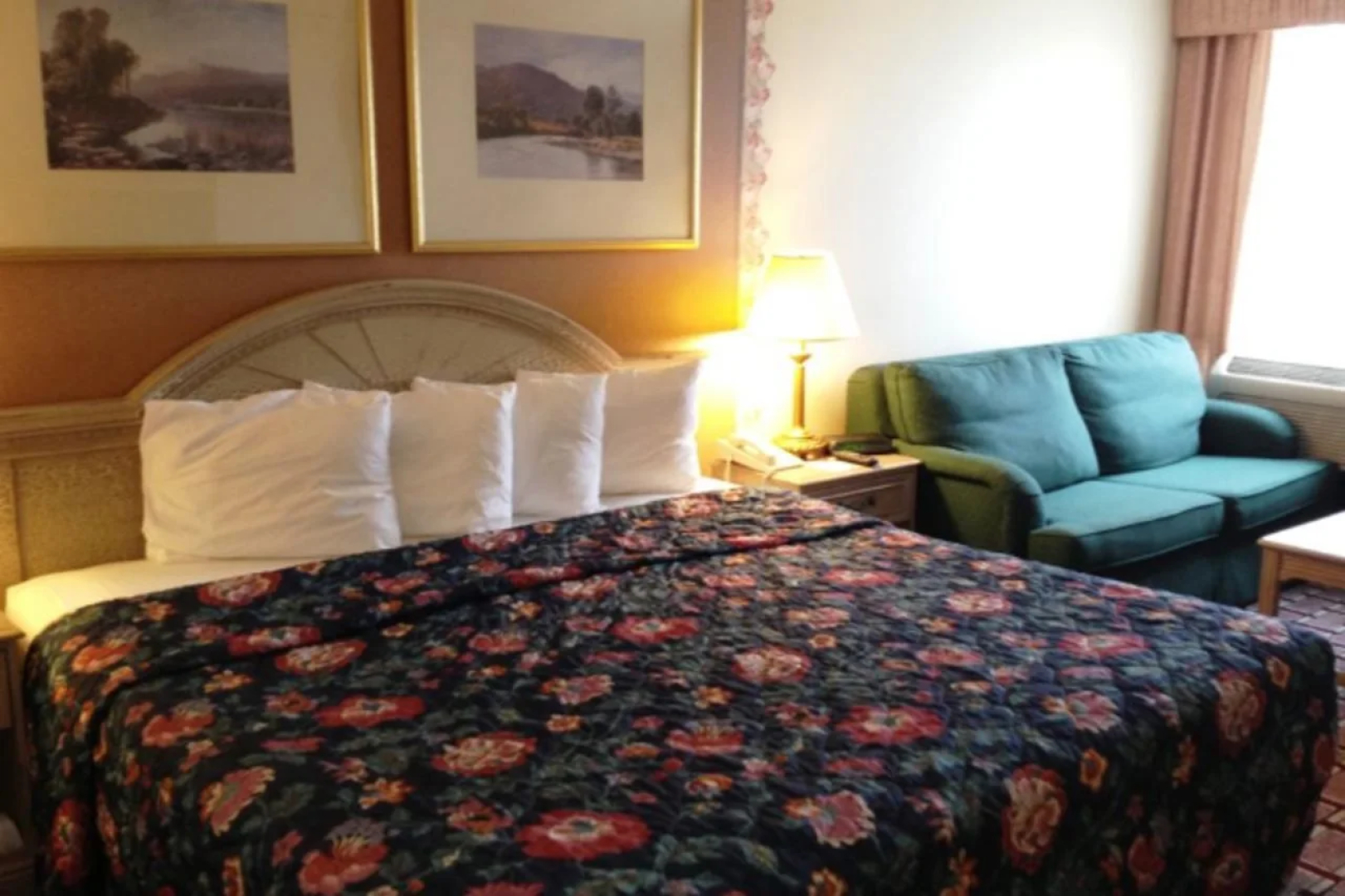 Fairbridge Hotel Cleveland East