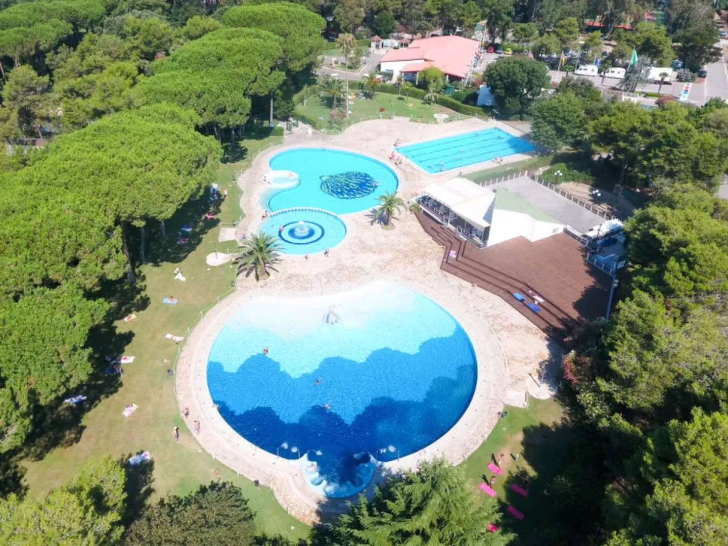 Camping Village Baia Domizia (BDO122)