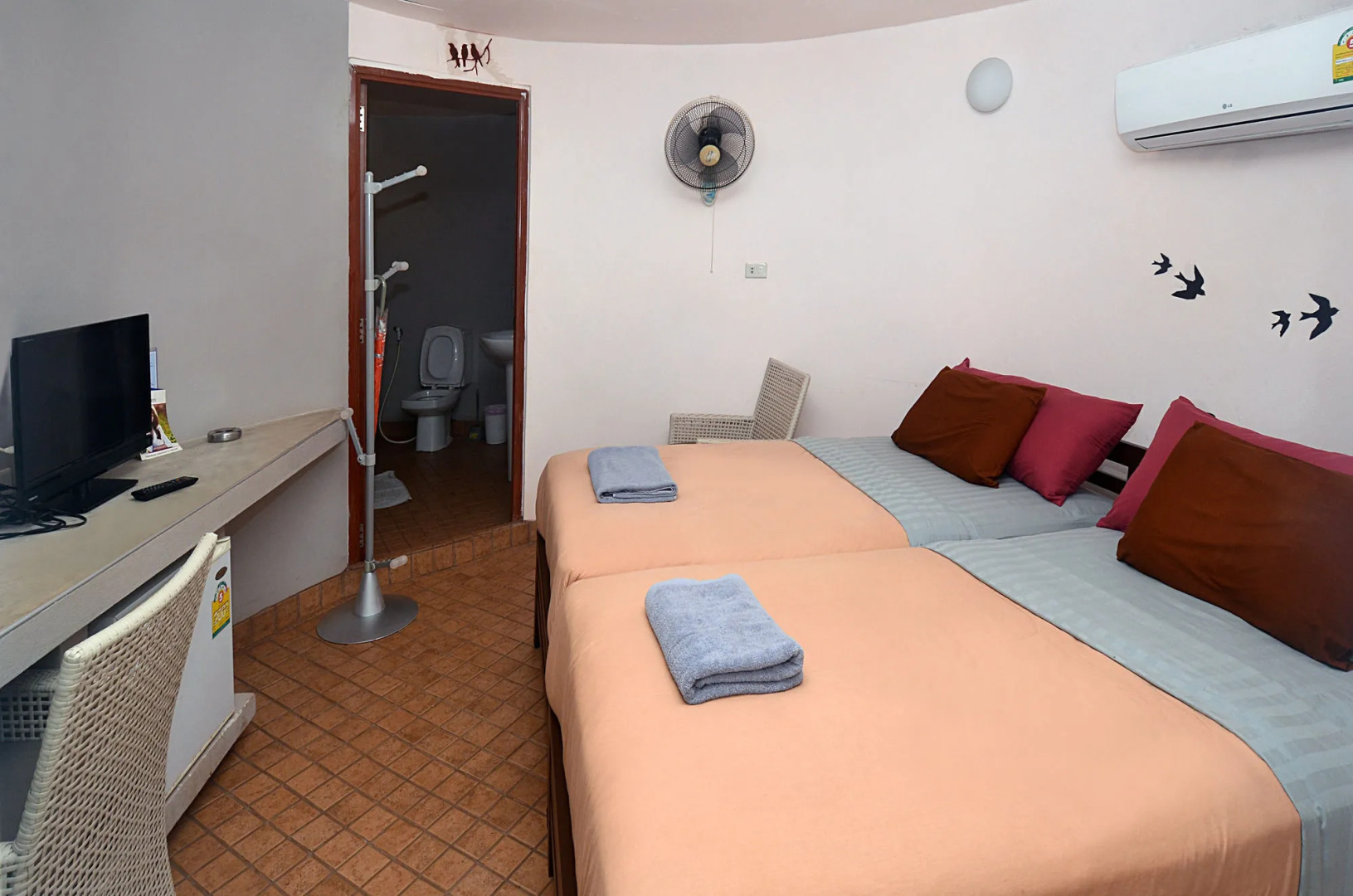 Koh Mak Buri Hut Natural Resort