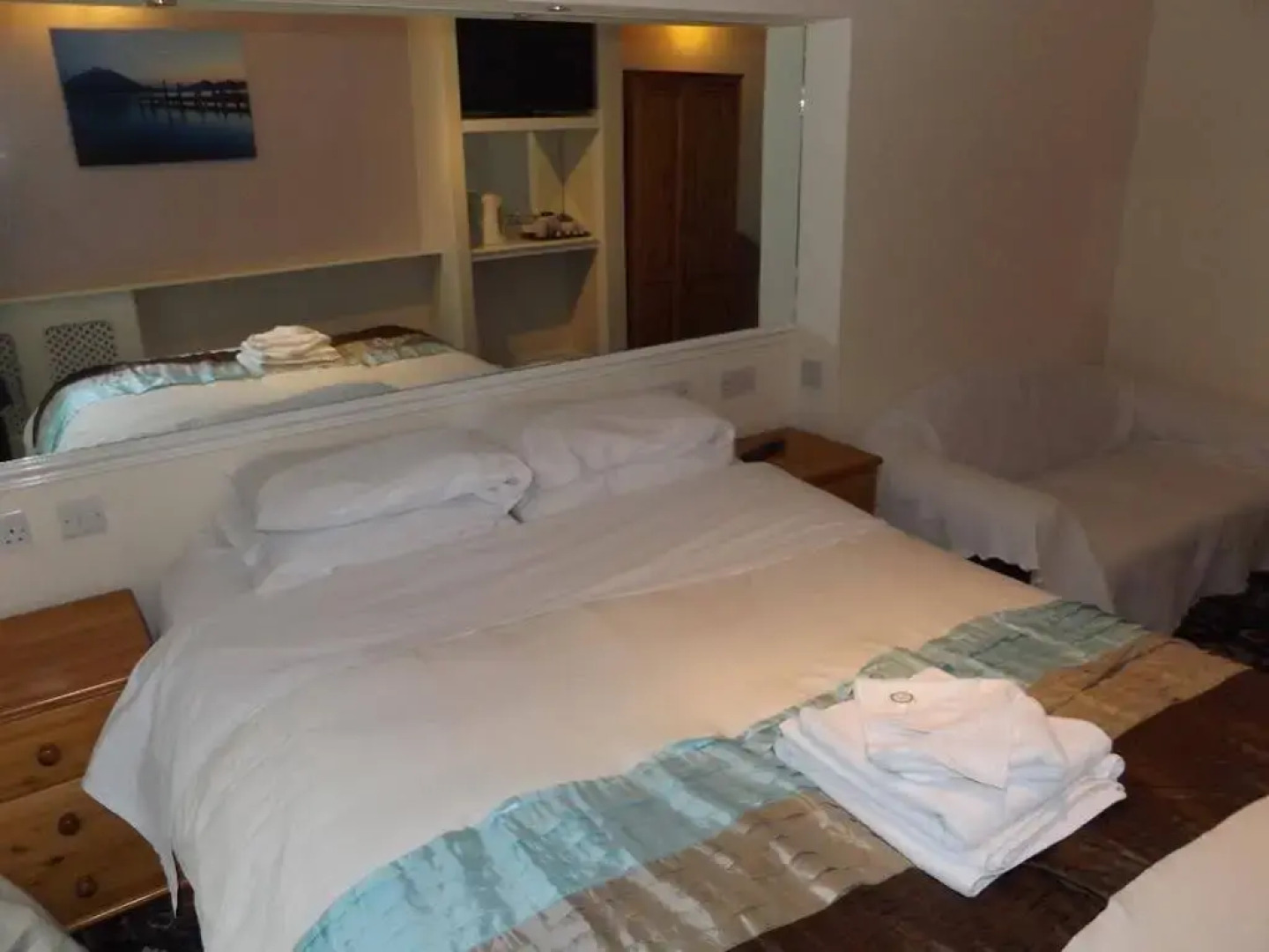 The Carlton Hotel Mumbles