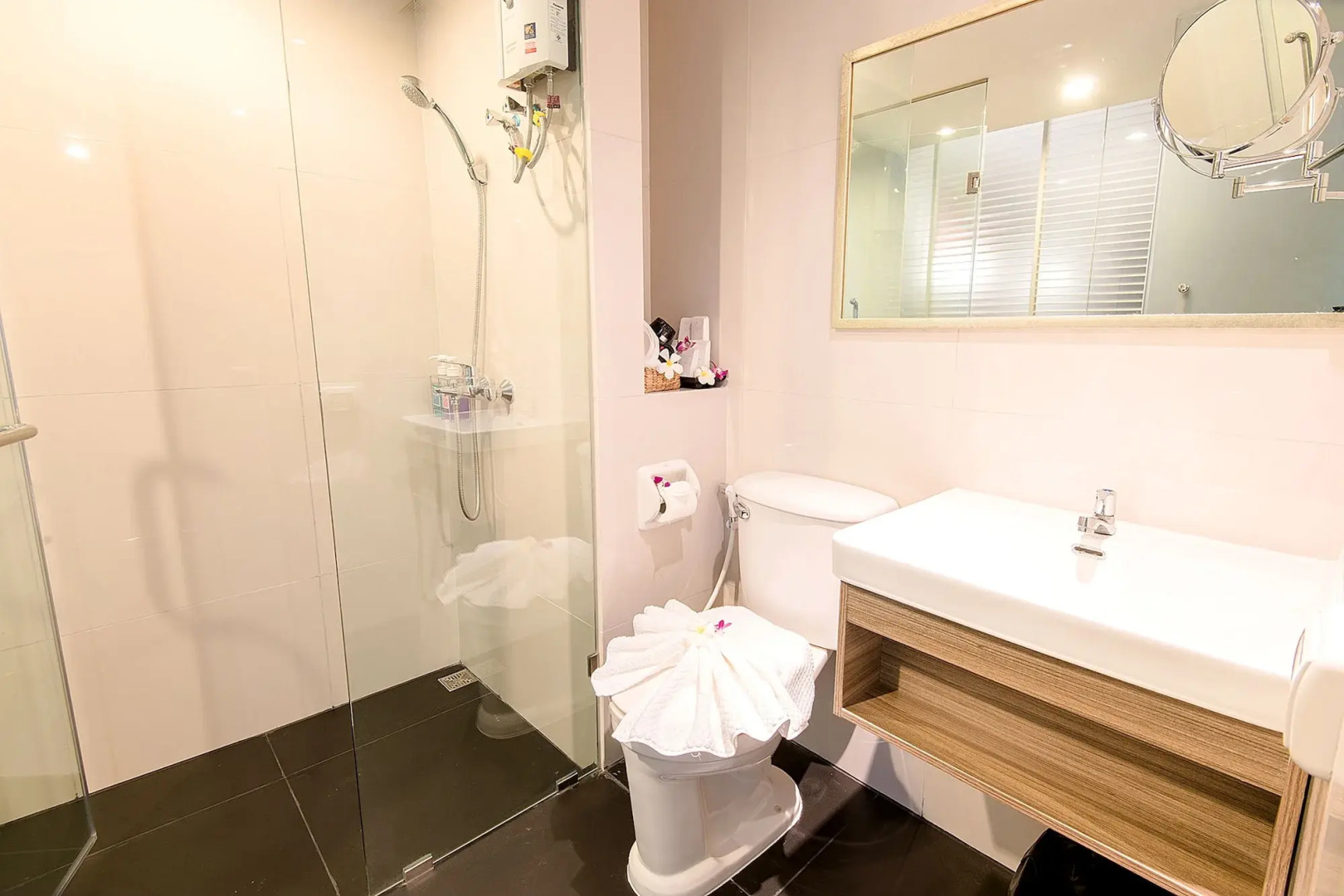 The Cotai Luxury Design Hotel