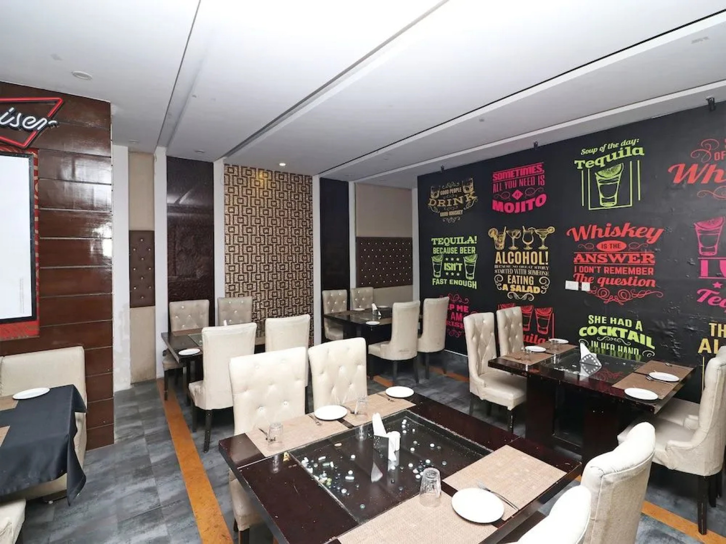 OYO 1574 Hotel Abhinandan