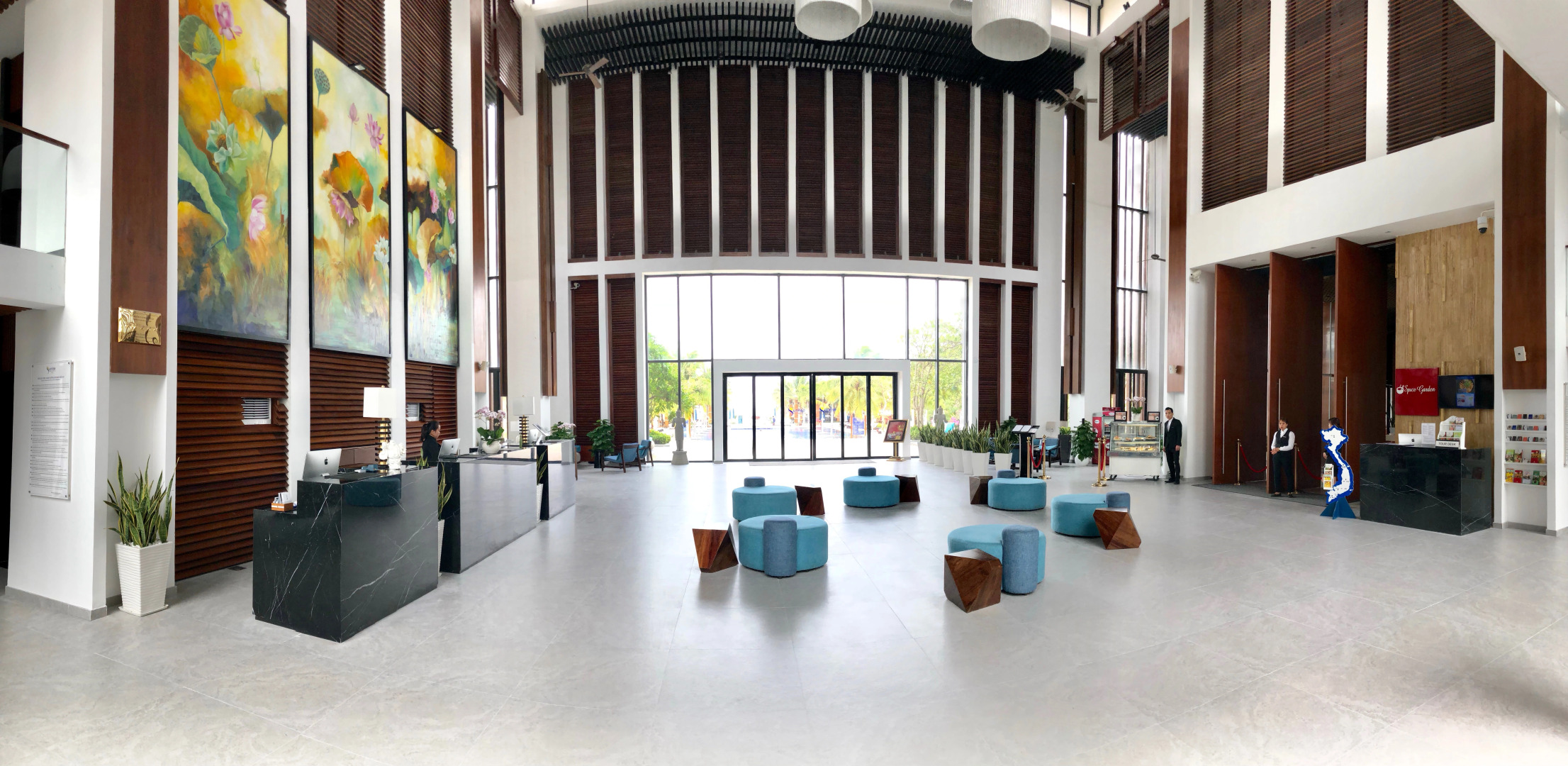 Sunrise Premium Resort Hoi An