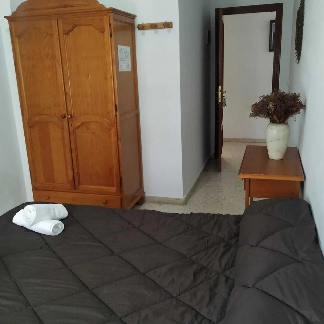24H Hostal Antequera