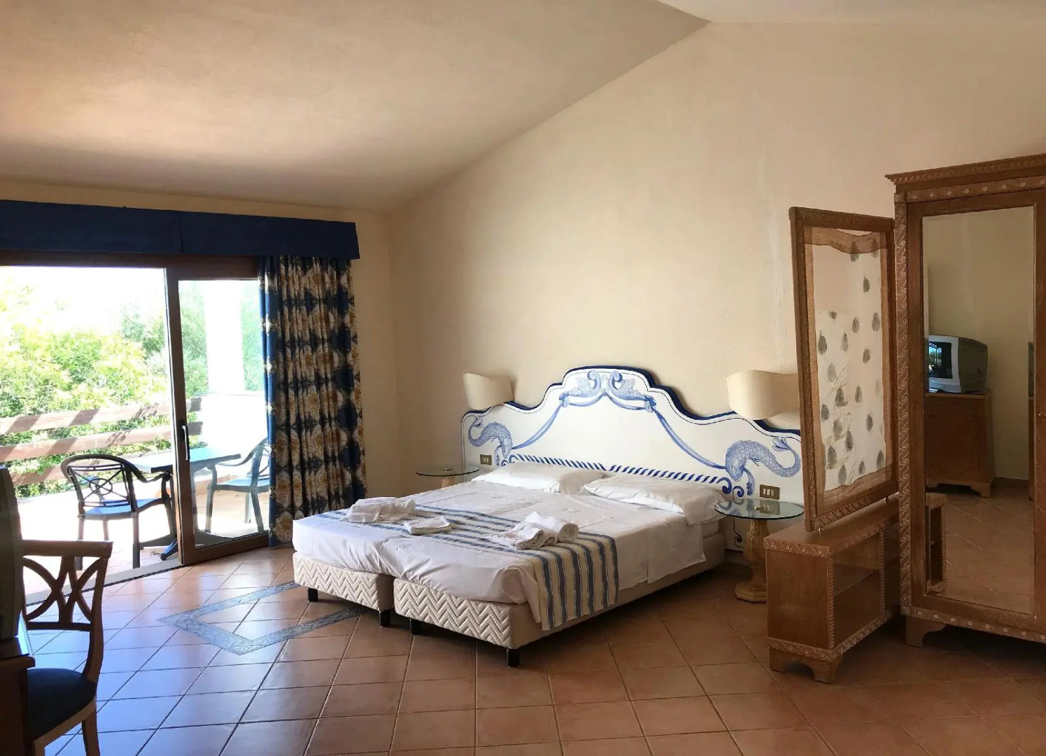 Club Esse Palmasera Il Borgo