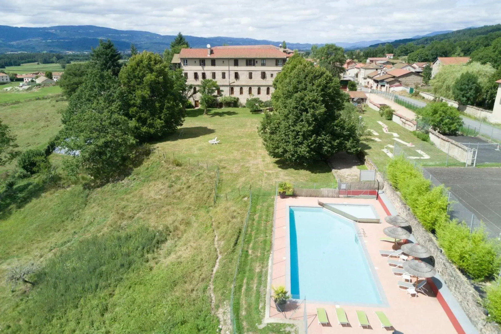 Hôtel Restaurant le Prieuré