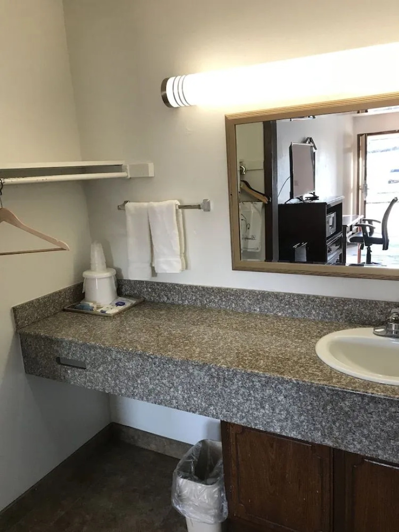 Interstate Motel Guthrie