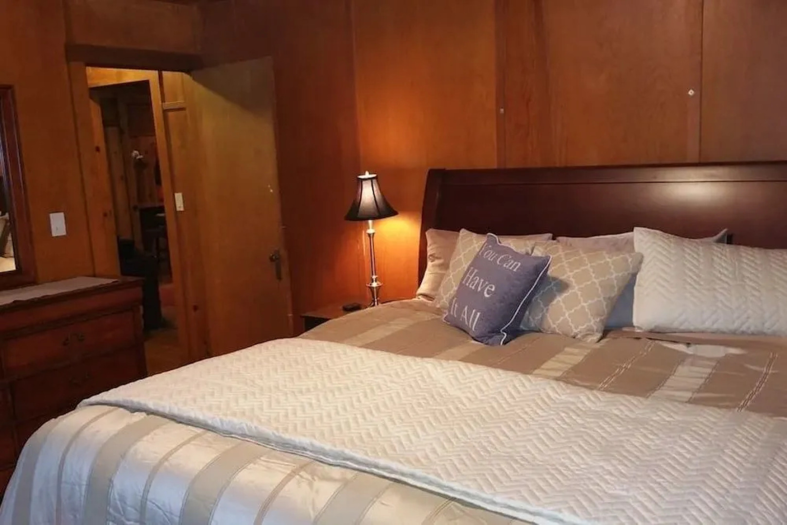 Historic Smarthouse Charming Comfy King