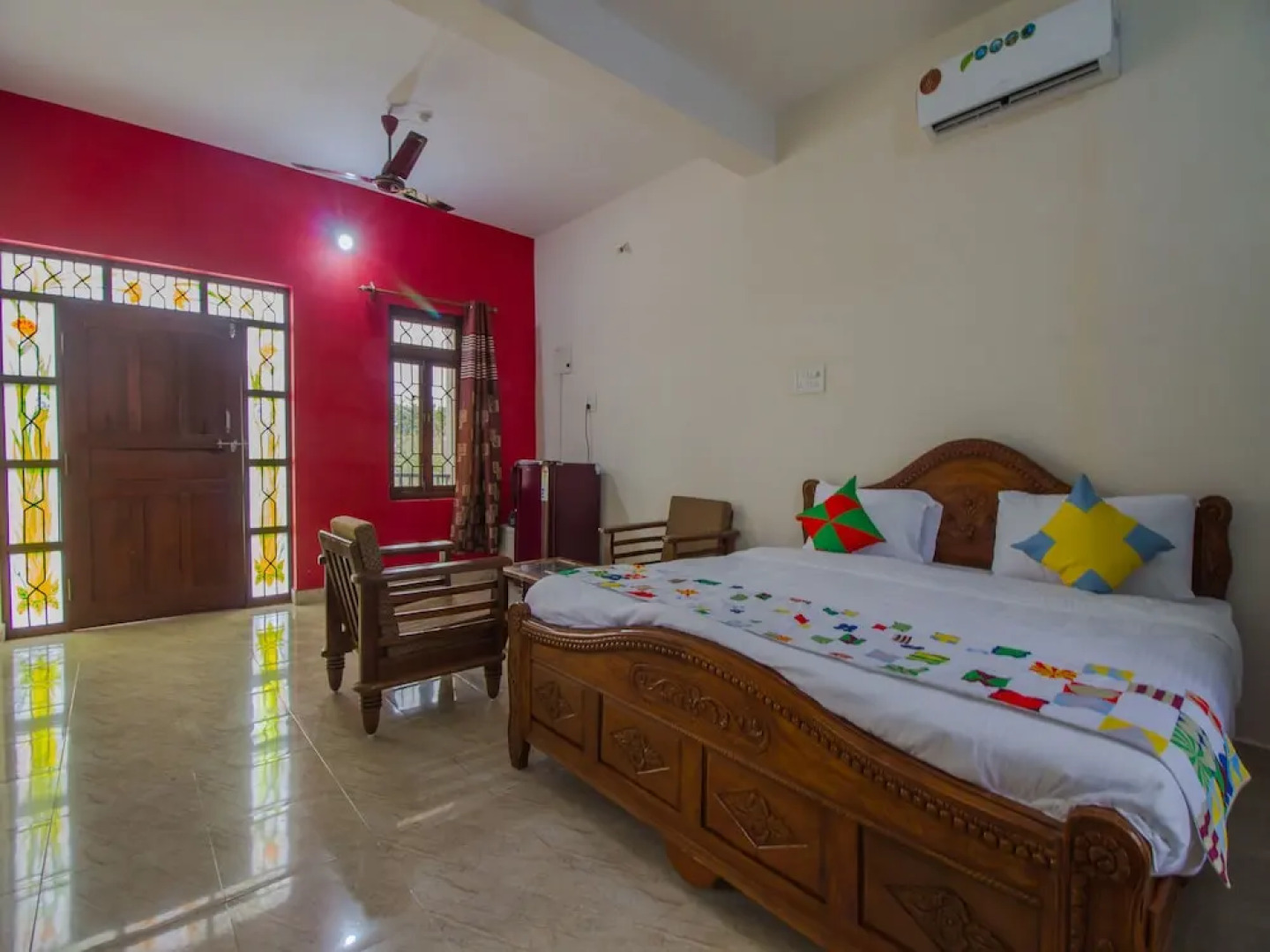 OYO 14644 Home Riverview Studio Siolim