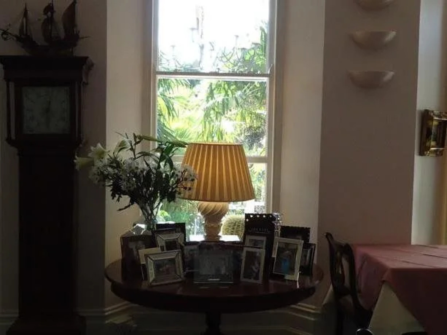 Cary Court - Guest House