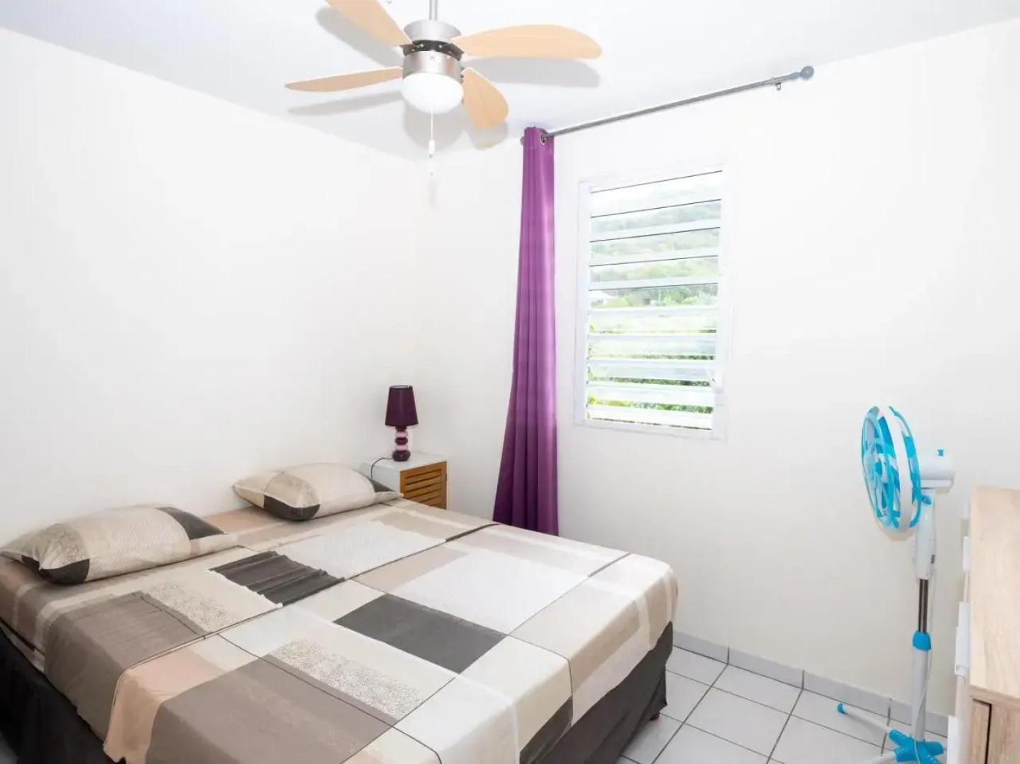 case an nou Martinique 3***