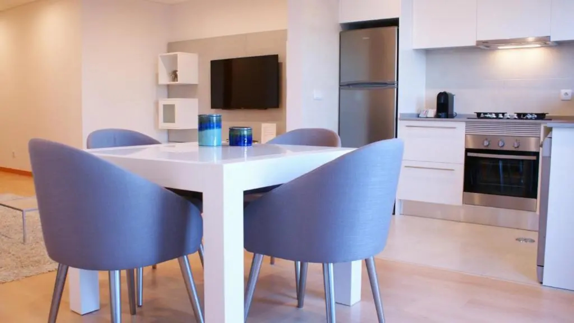 Ana's Apartments