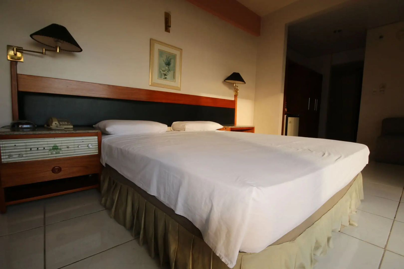 Taj Mahal Continental Hotel