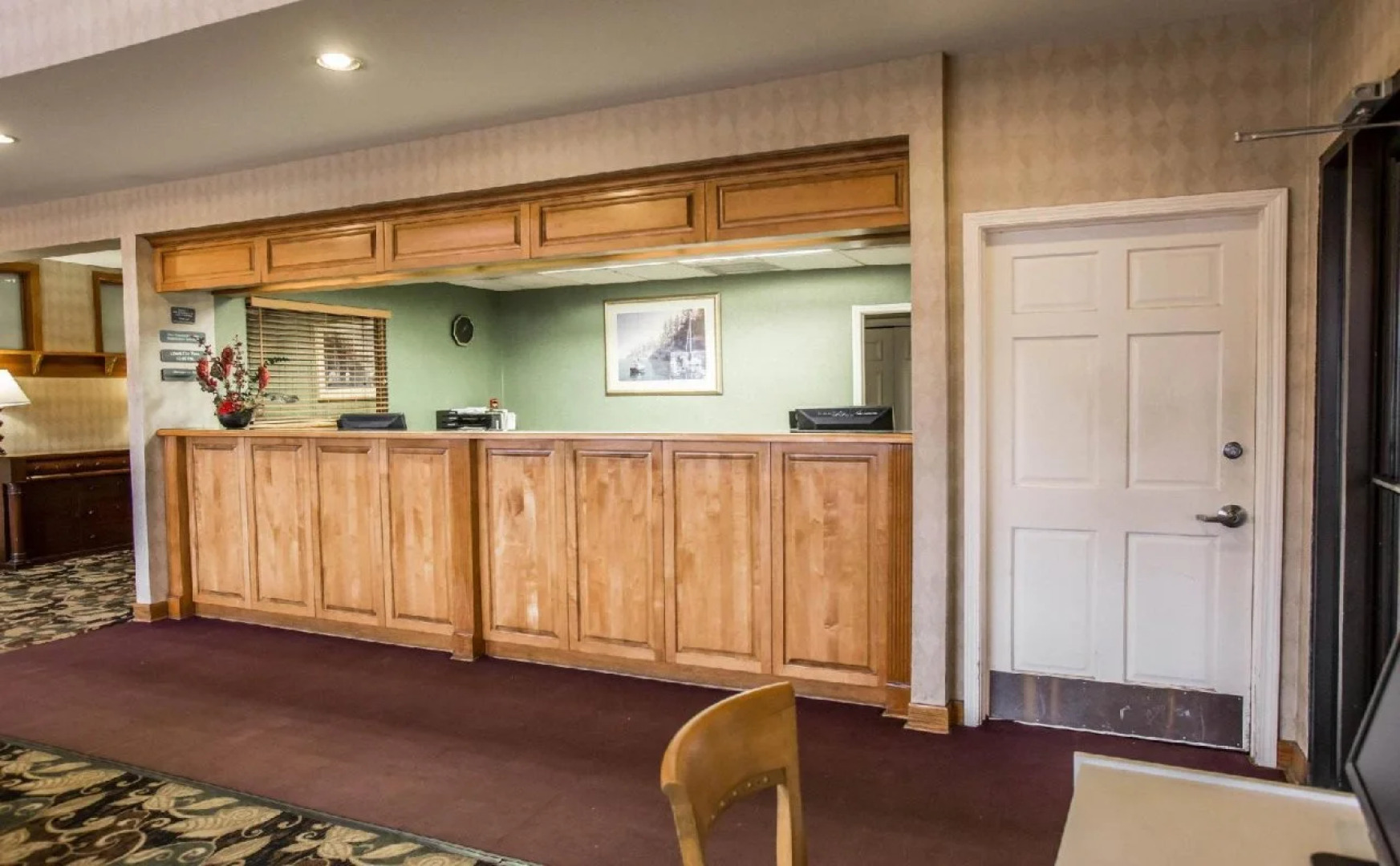 Days Inn by Wyndham Waukegan