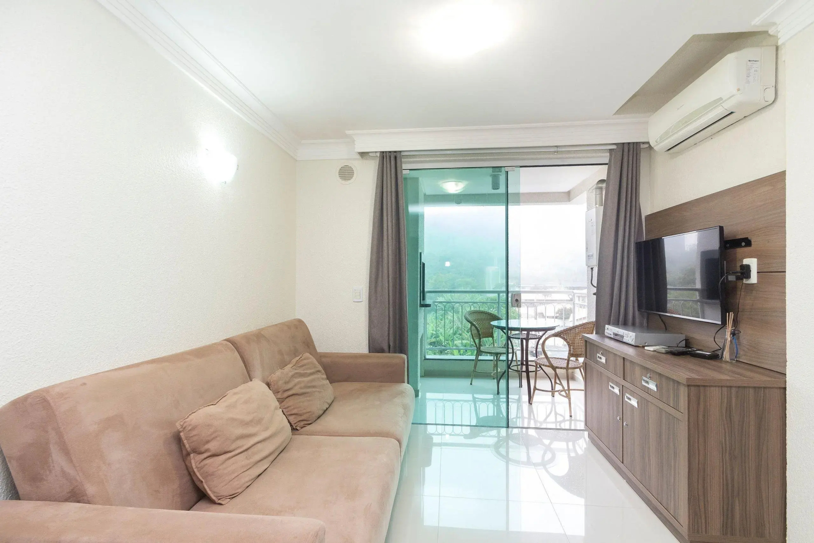 Apartamento 1 quarto Summer Beach Piscina SC