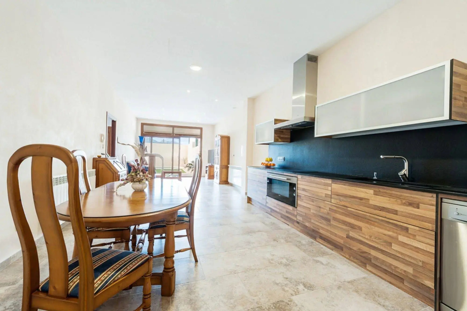 Cas Peix - Adults Only