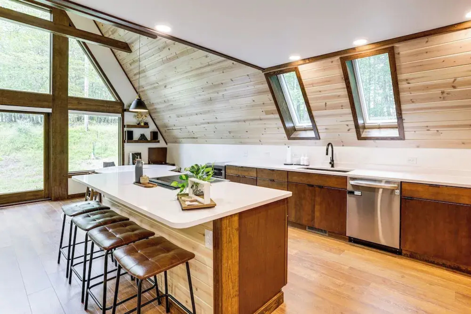 1 Mi to Resort Beach: Alpine Lake A-frame!