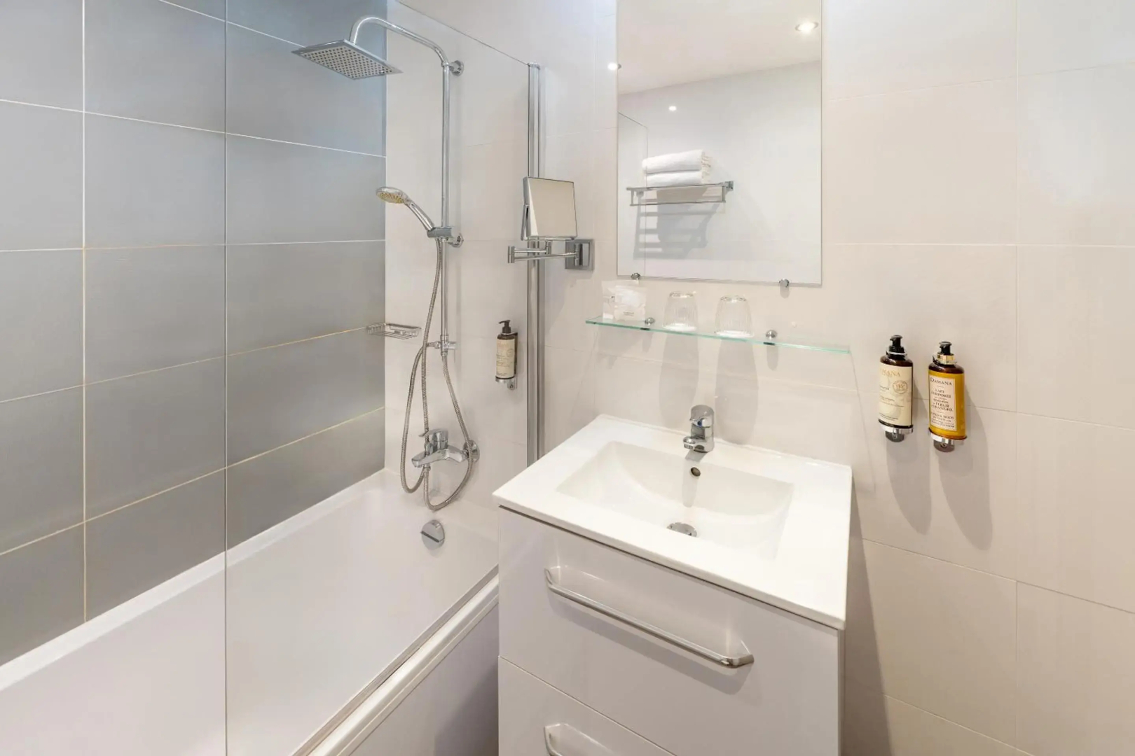 Best Western Plus La Rade