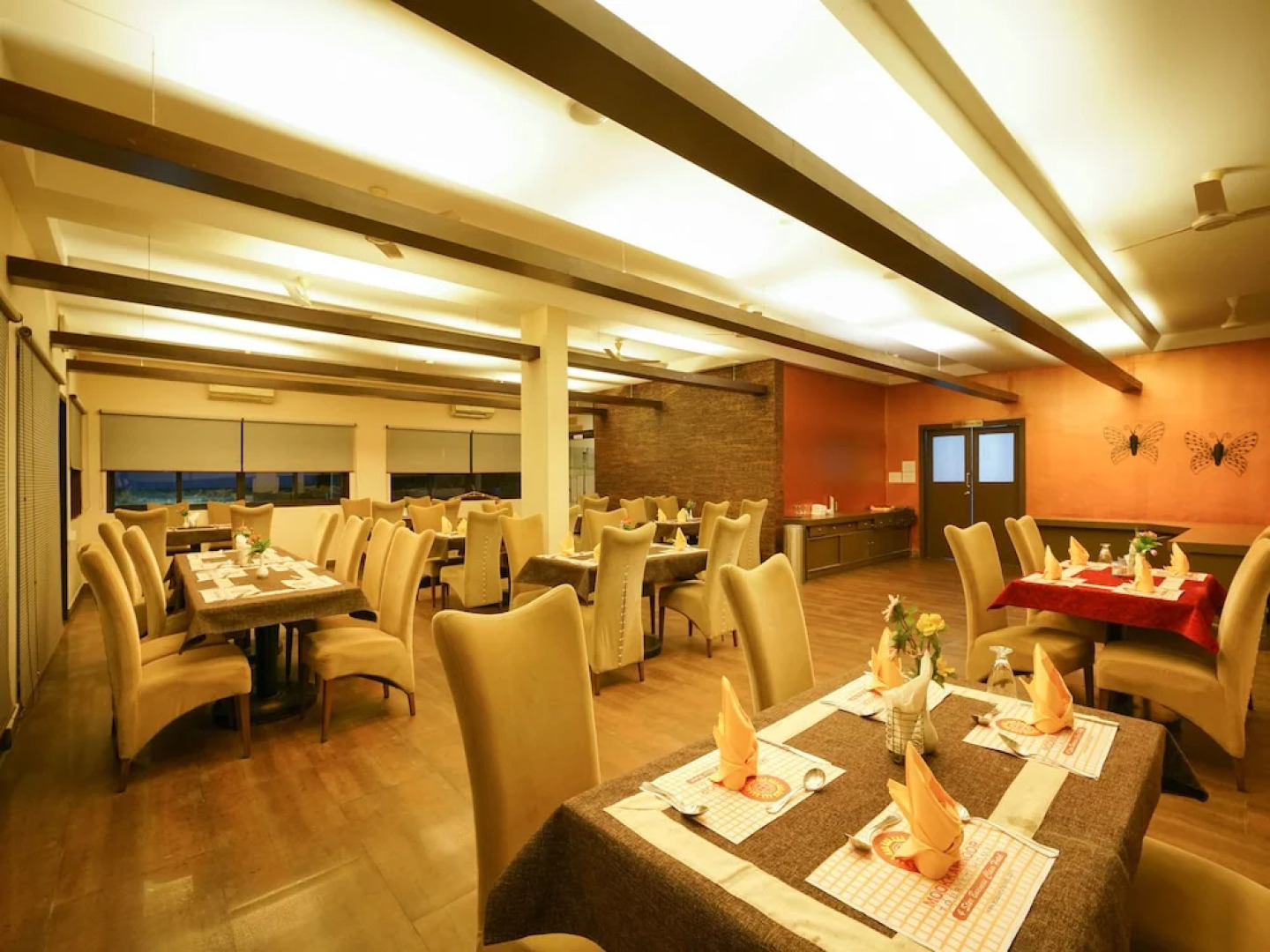 Mookkannoor Tourist Home by OYO Rooms