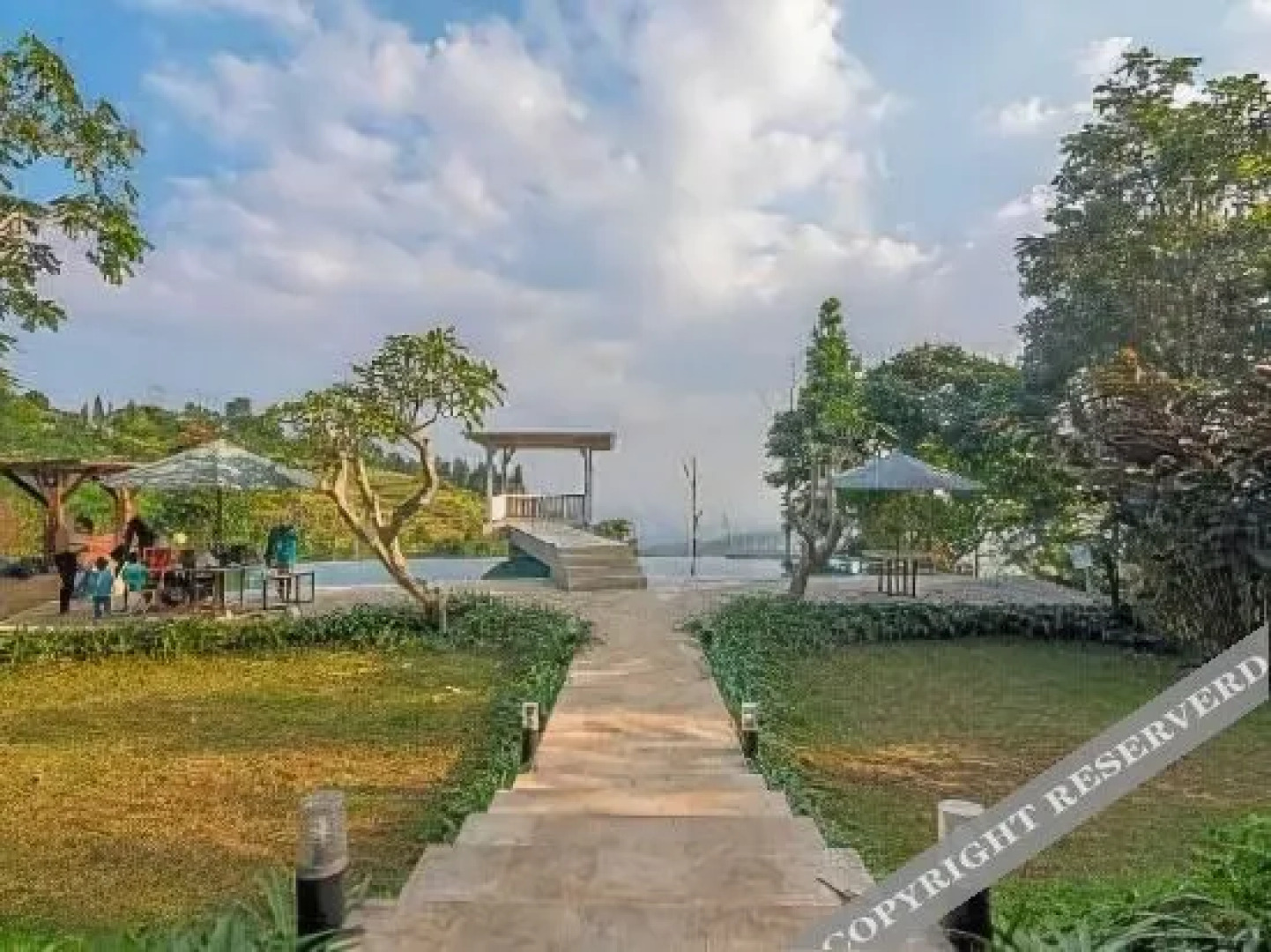 RedDoorz Resort @ Lembang 2