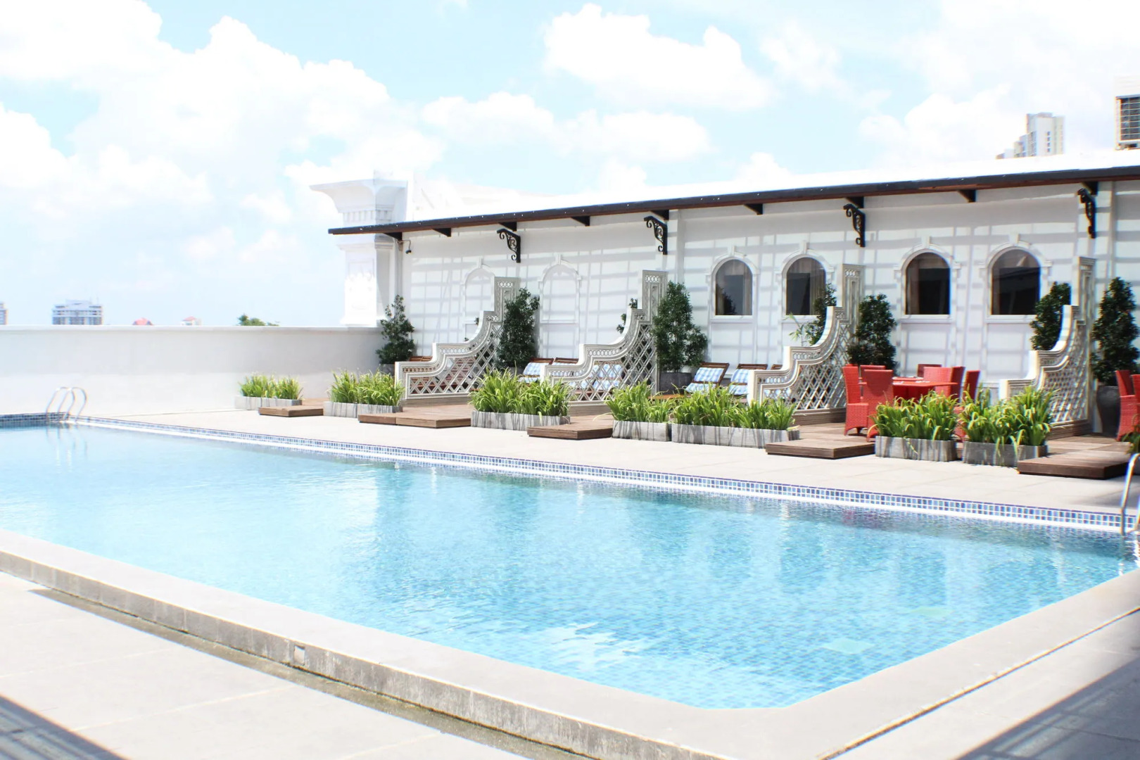 Golden Tulip Legacy Surabaya