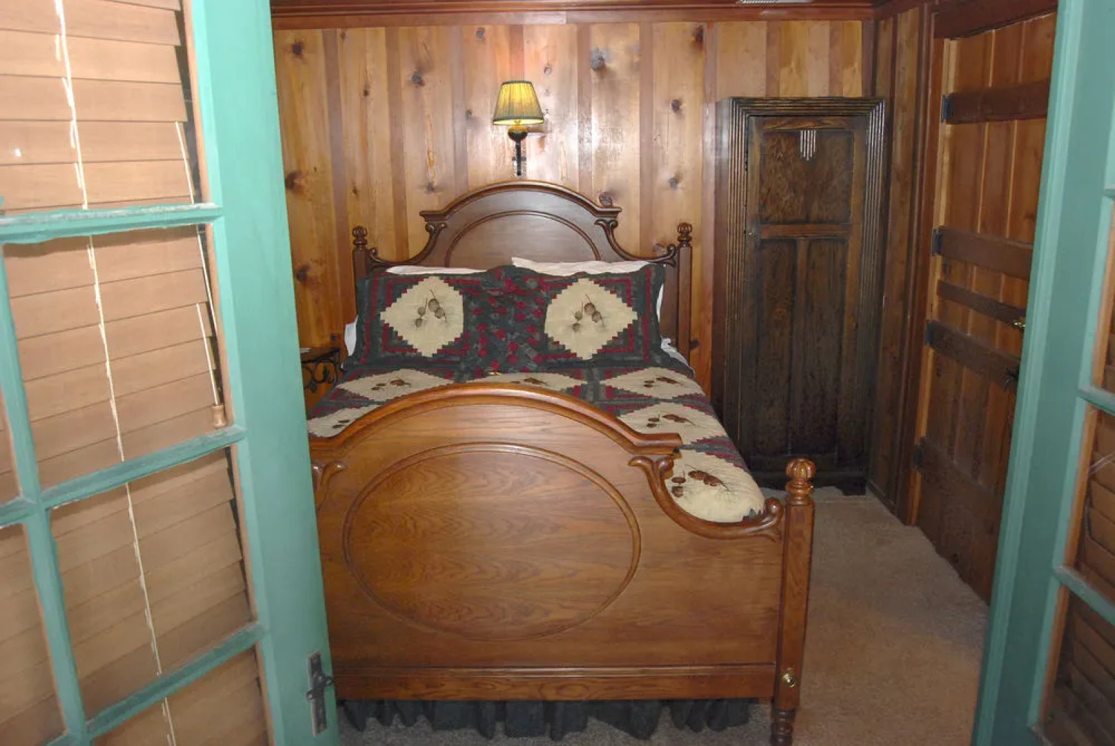 Rocky Mountain Lodge