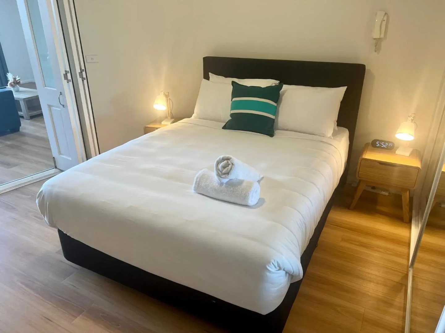 Stay at Hotel Steyne