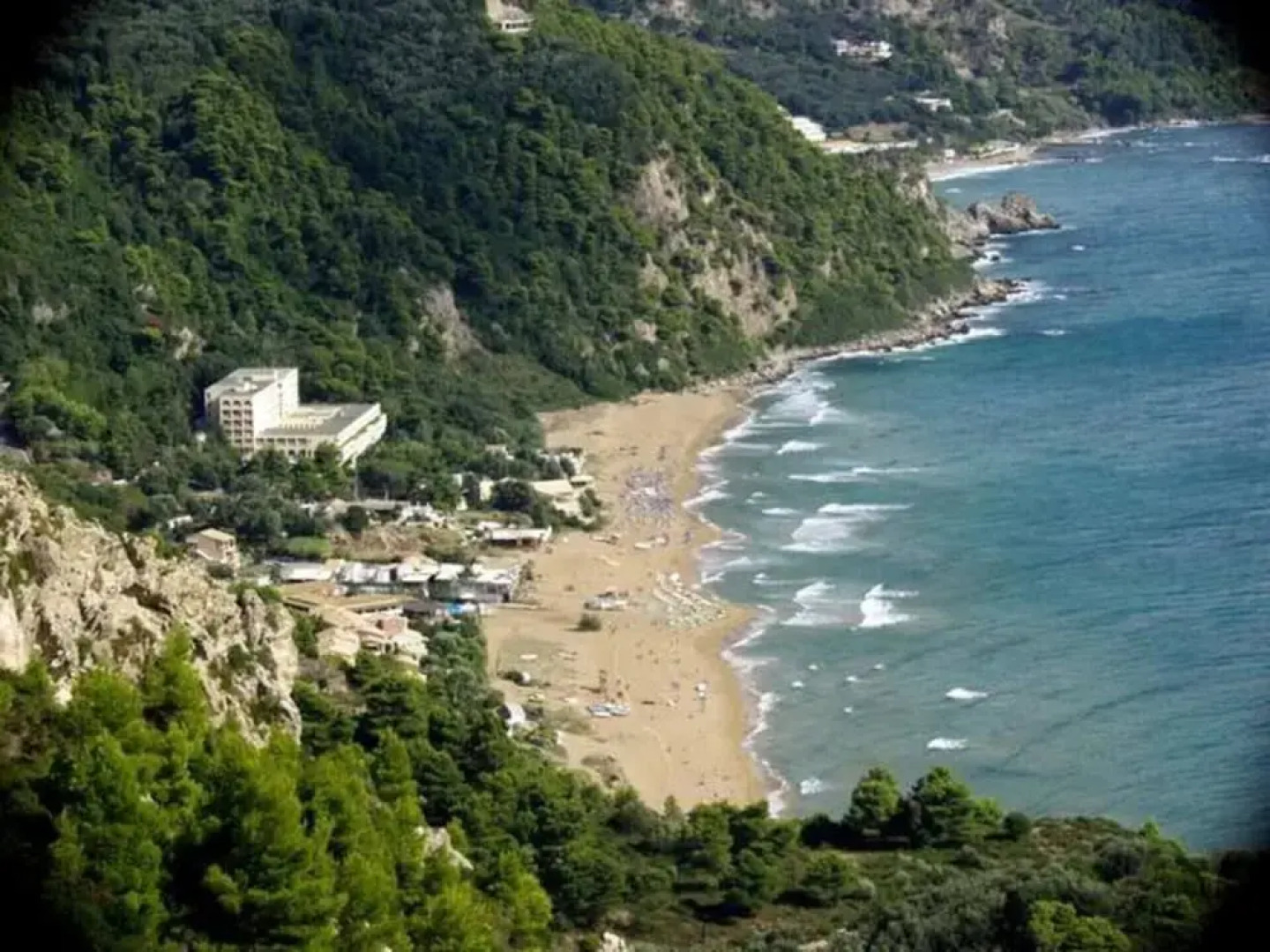 Charming 2-bed Cottage in Vatos