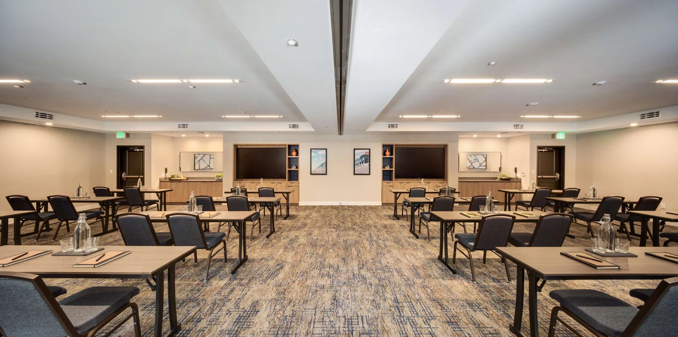 Ayres Hotel Rialto Fontana