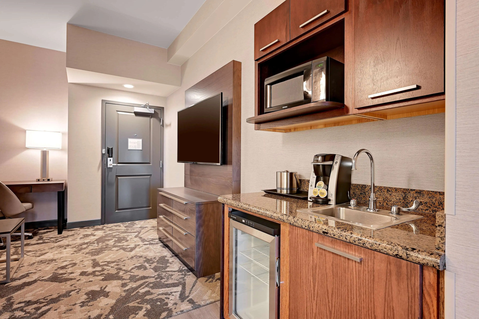DoubleTree by Hilton Denver International Airport