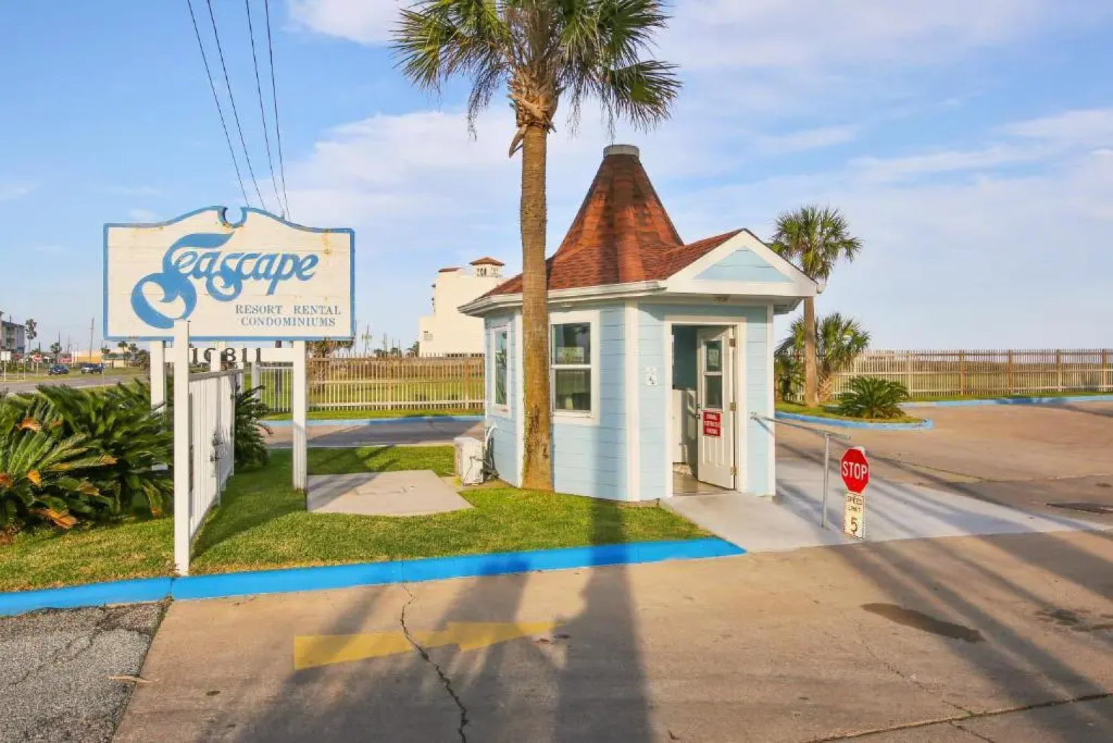 Seascape 2302 Hotel Room