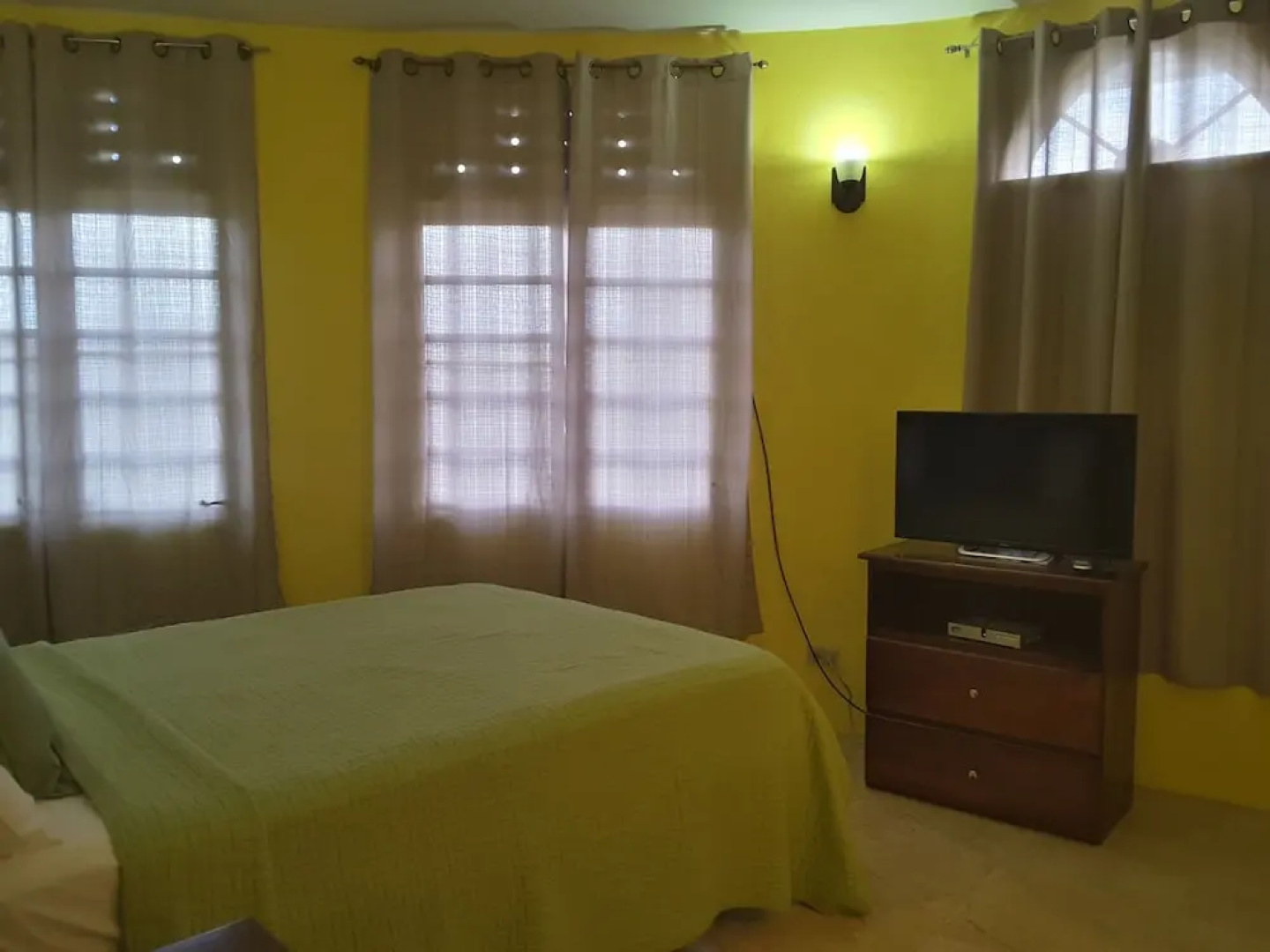 The Apartments At Jolly Castle