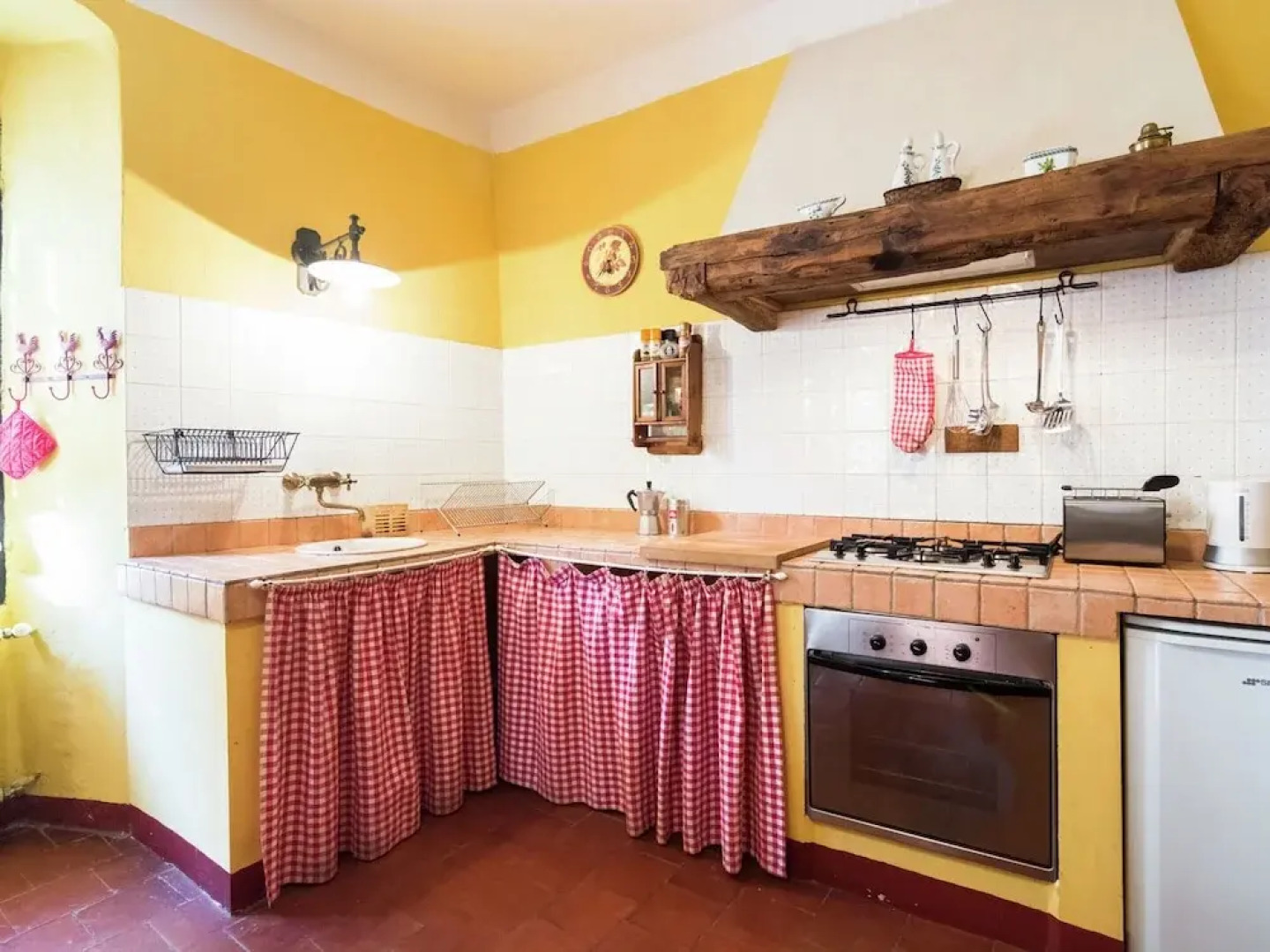 Apartment in Cut Monferrato With Garden
