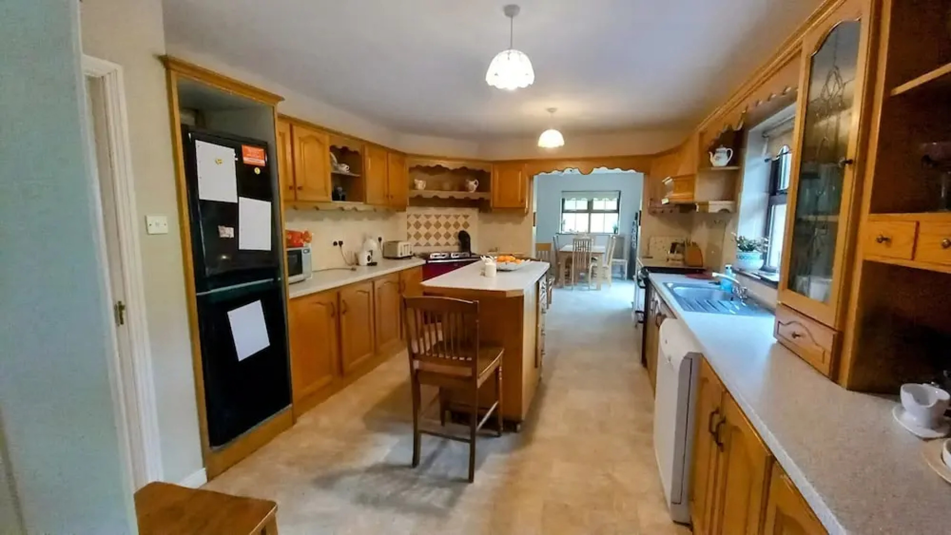 Cuckoo Tree House, Glengarriff, Beara Peninsula