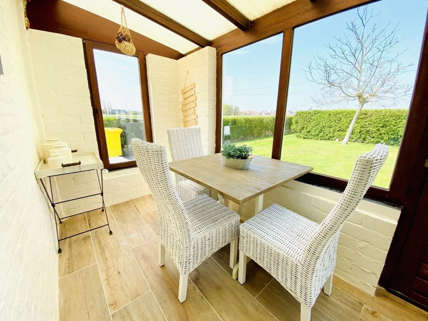 Spacious Holiday Home in Middelkerke near Belgian Coast