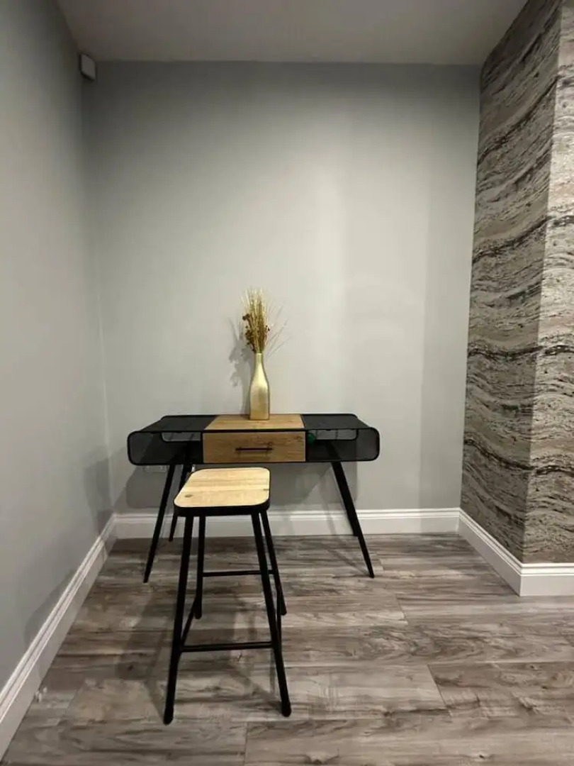 Immaculate 4-bed Detached House in Bootle