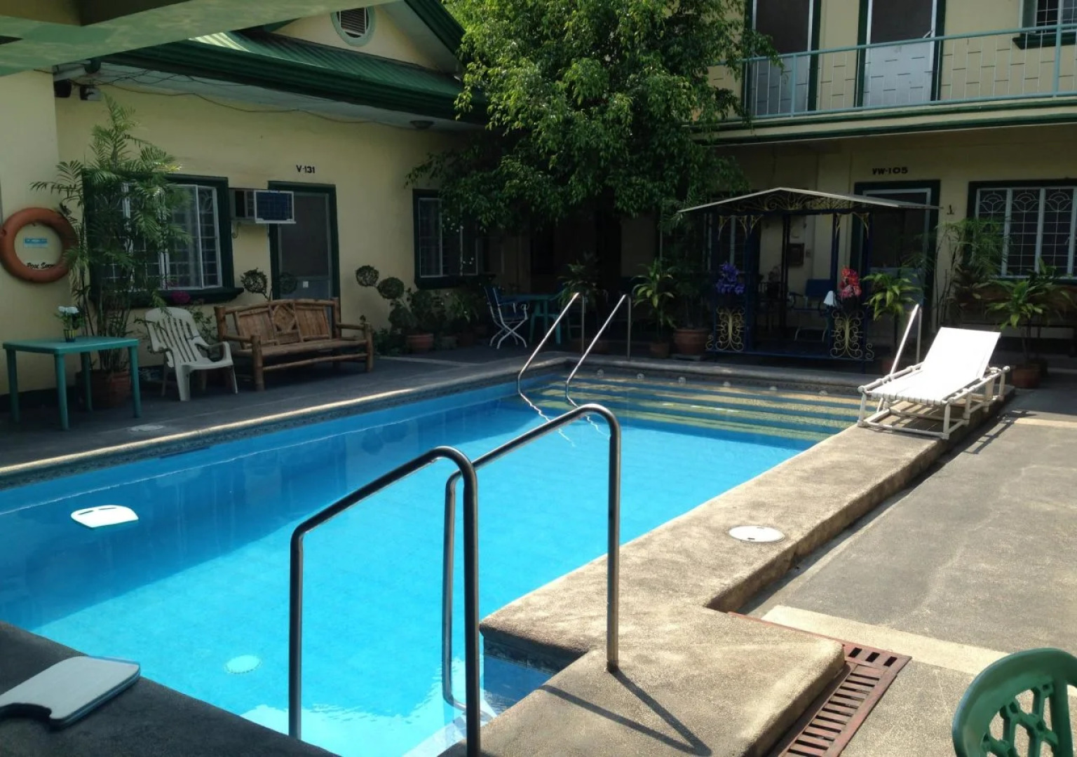 Danielas Place Apartelle