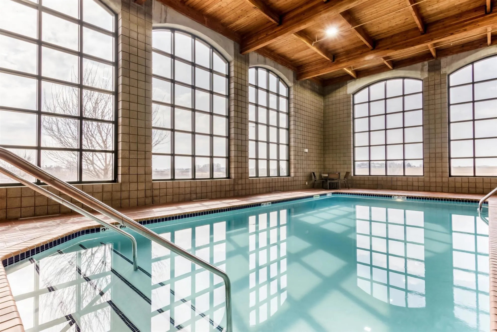 Holiday Inn Express & Suites Cedar Falls - Waterloo by IHG