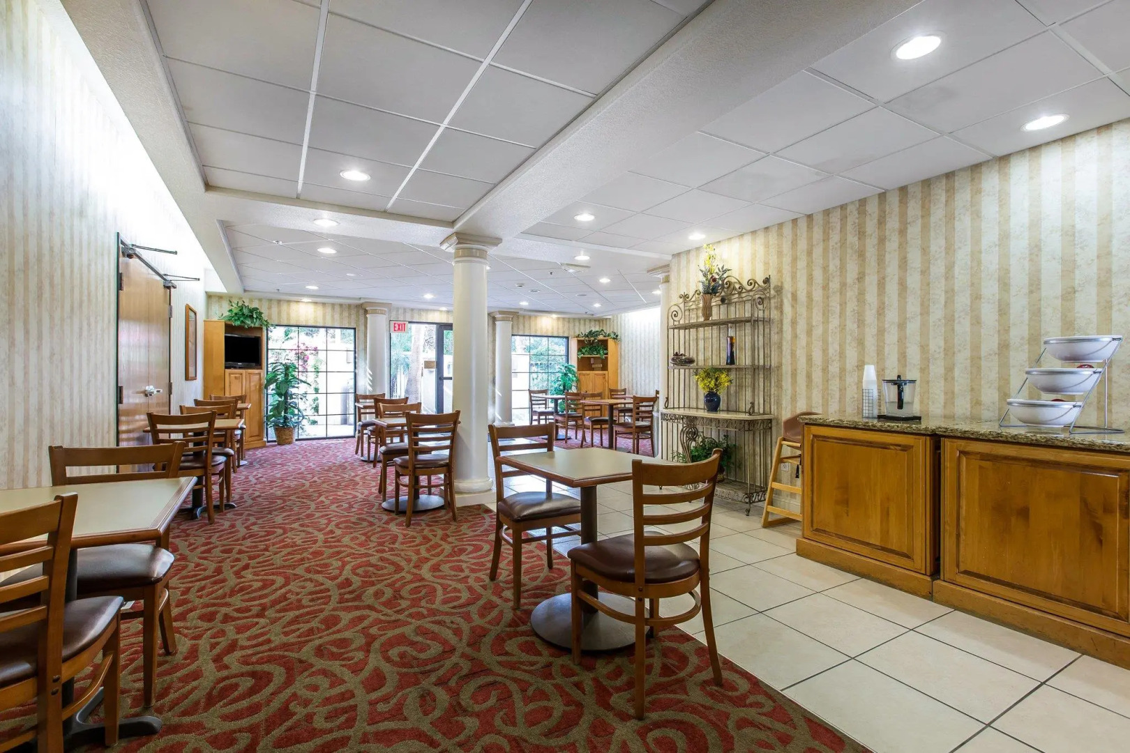 Comfort Suites Palm Desert I-10