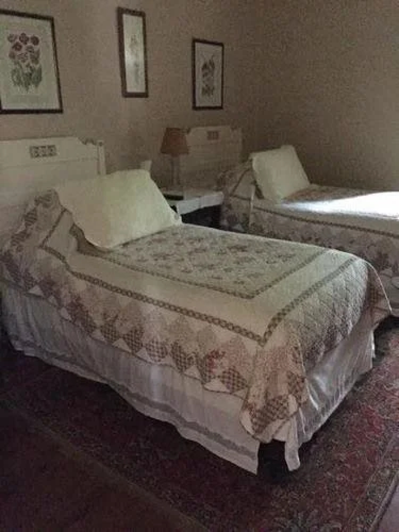 The Stagecoach Inn Bed and Breakfast Hotel