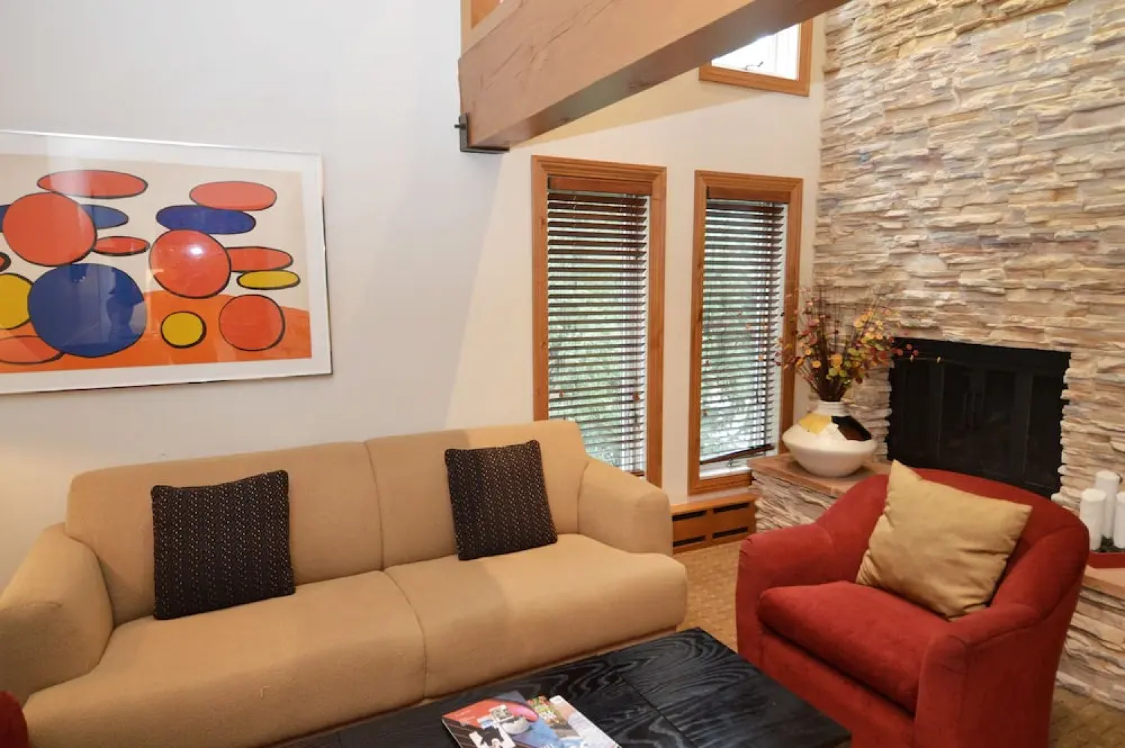 Old Hundred by Frias Properties