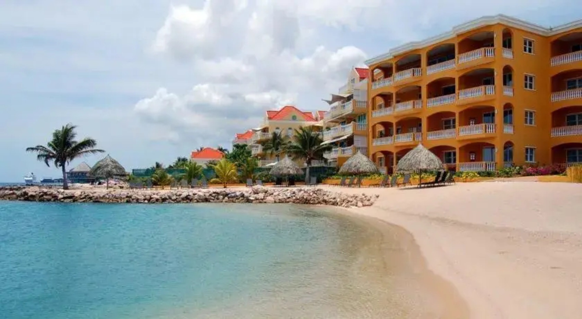 The Strand Luxury Condominiums