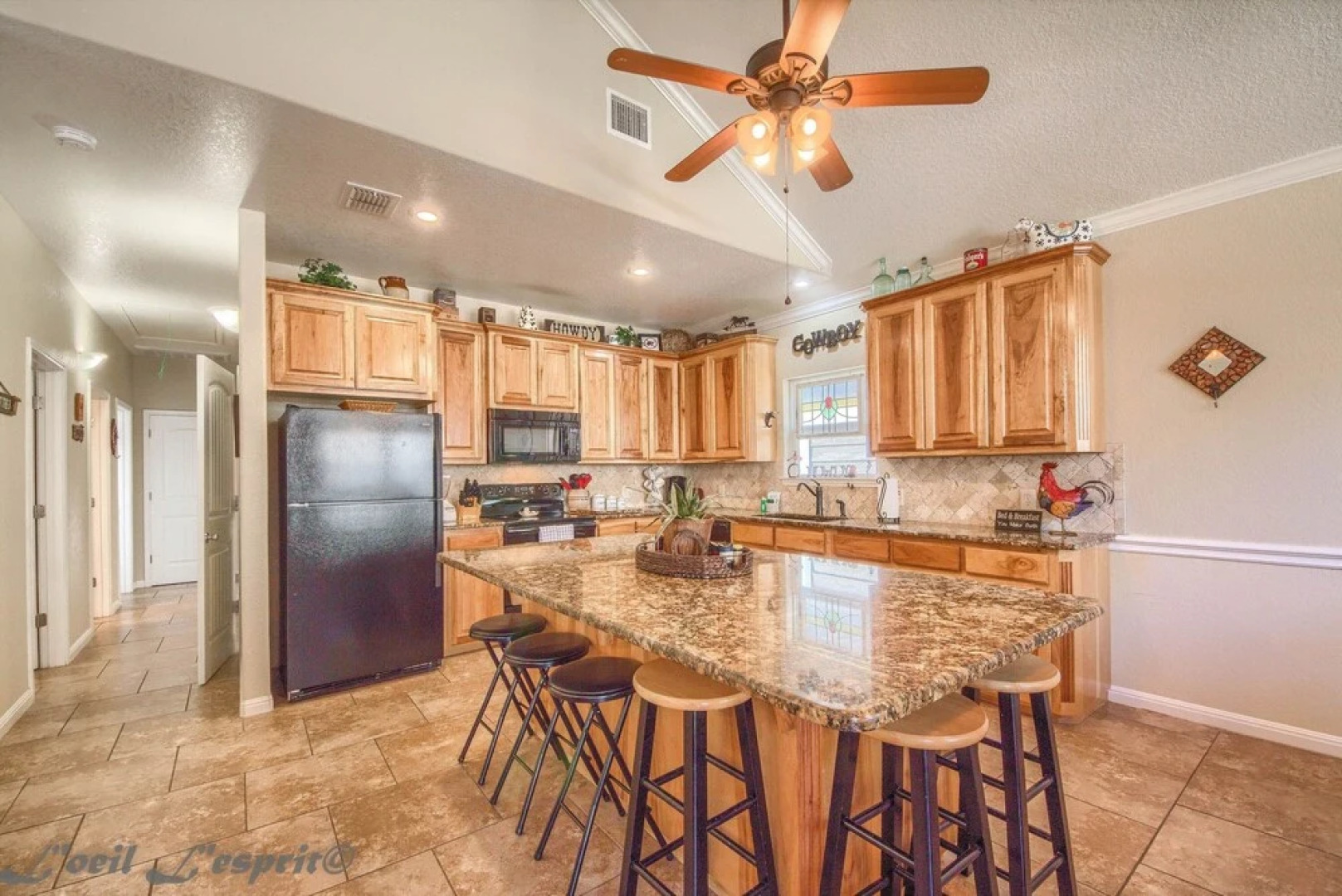 Cowboy Lodge Rr94404 #4 4 Bedroom Home by RedAwning