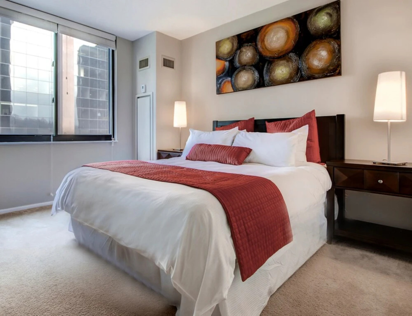 Global Luxury Suites in White Plains